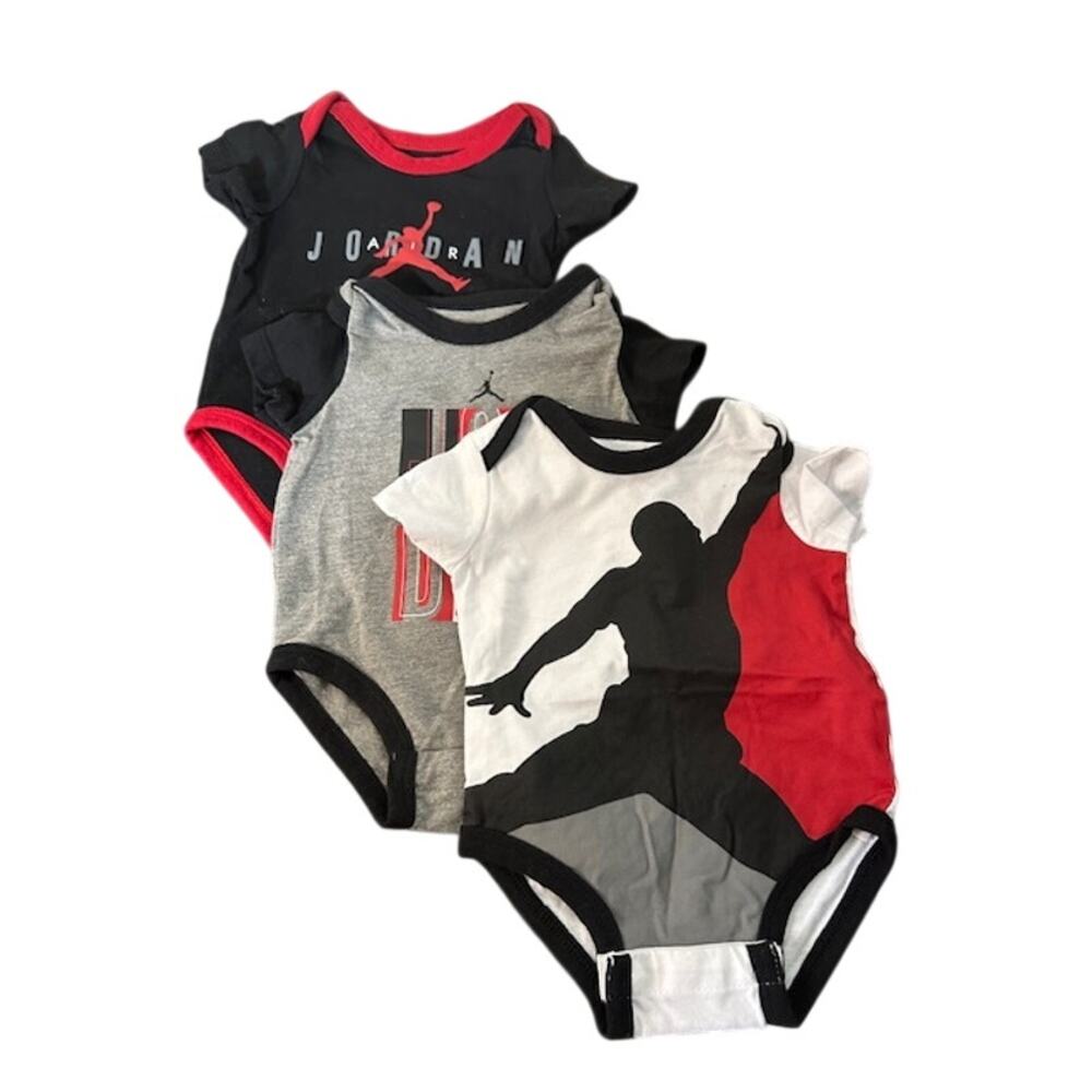 Nike Jordan Air 3 Piece Bundle Baby Bodysuit Set Short Sleeve Boys 0-3M